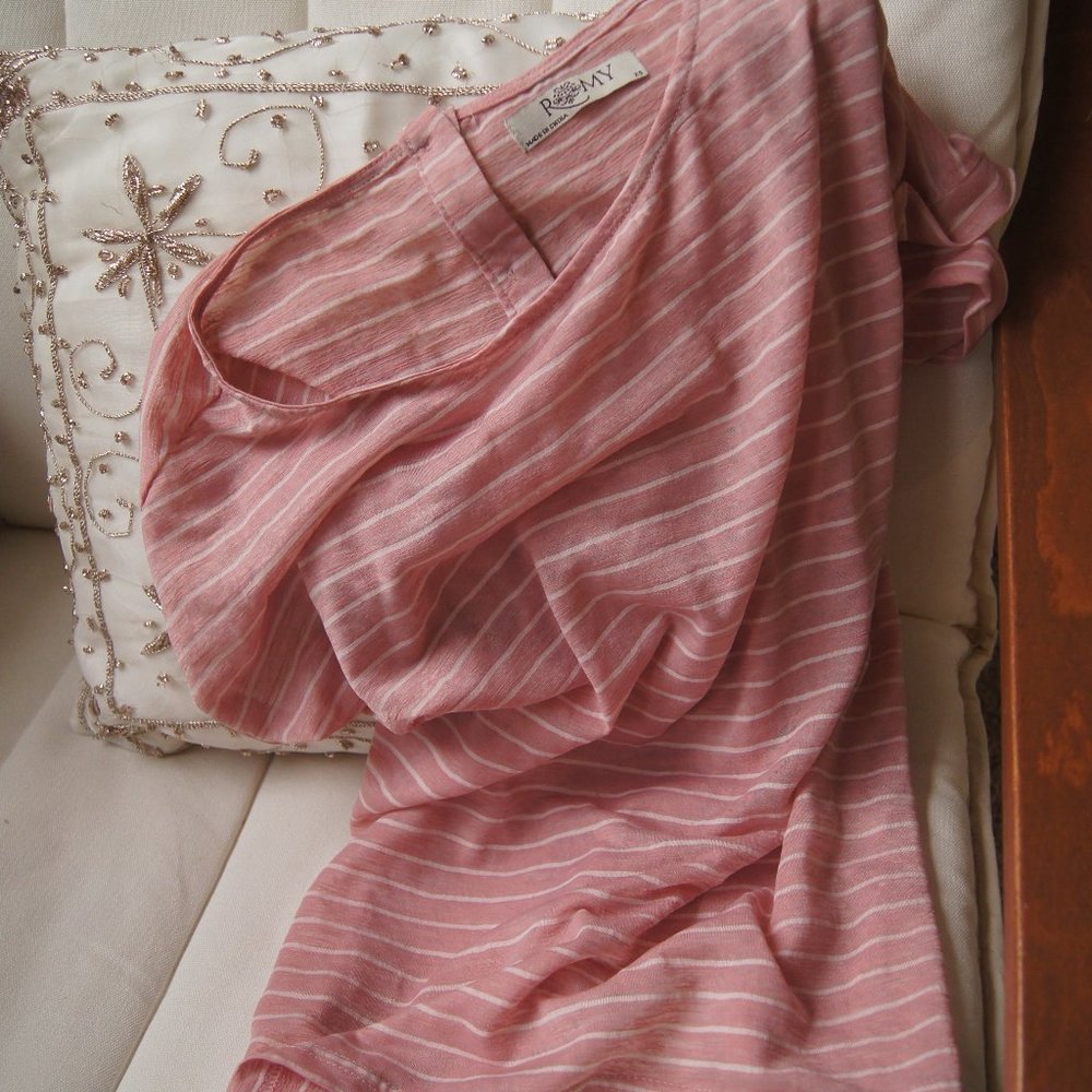Romy Pink  Short Sleeve Top Back Buttons XS
